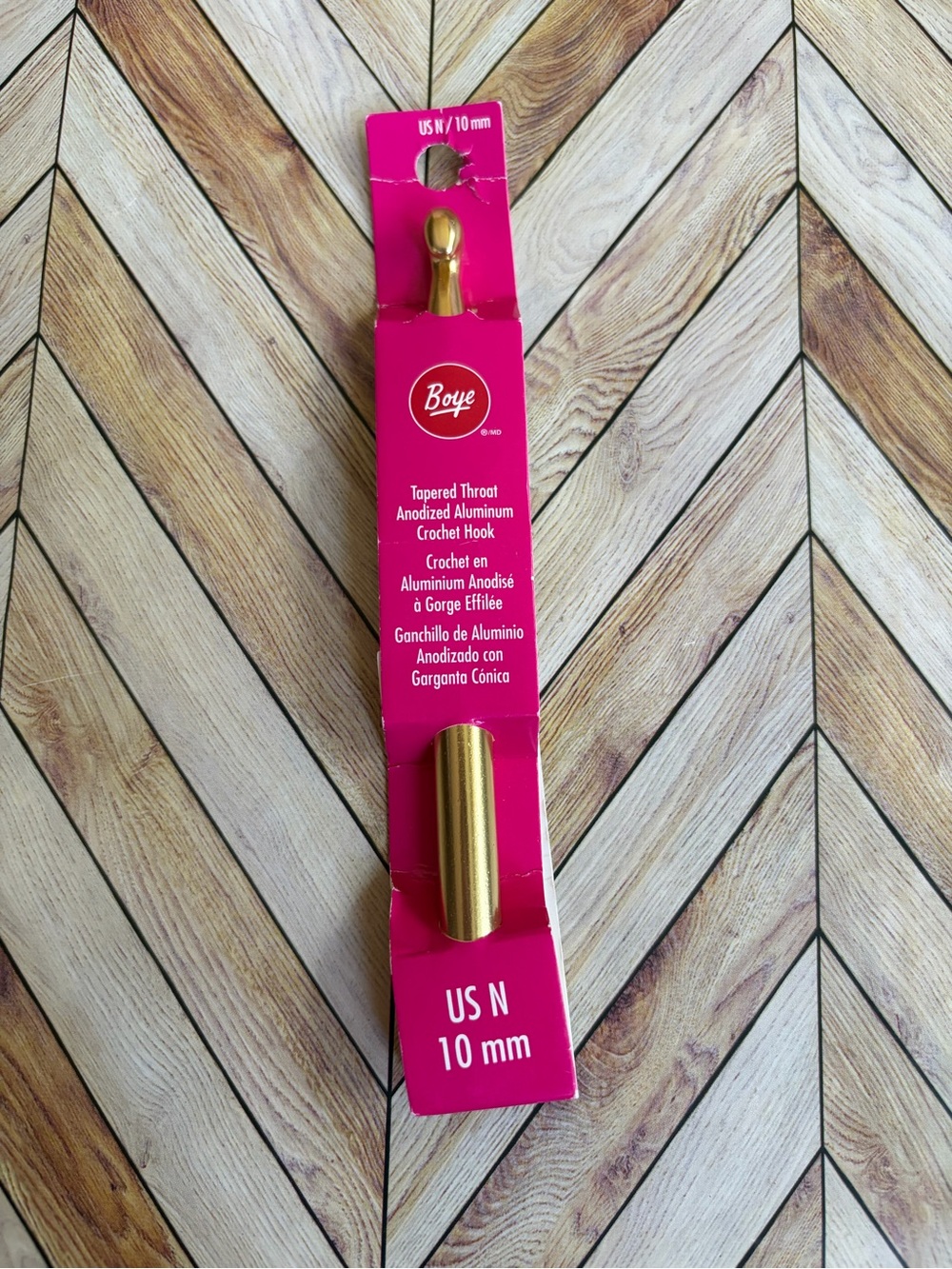 NIP Boye Gold Anodized Aluminum Crochet Hook - US N (10 mm)